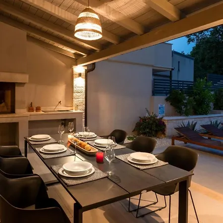 Molindrio Pensión 4*